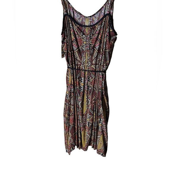 Two by vince camuto. Pink and gold sundress pretty with side pockets Adj straps - Picture 4 of 7